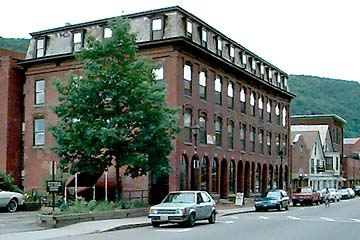 Rockingham Canal House