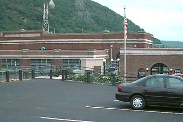Fish Ladder & Visiting Information Center